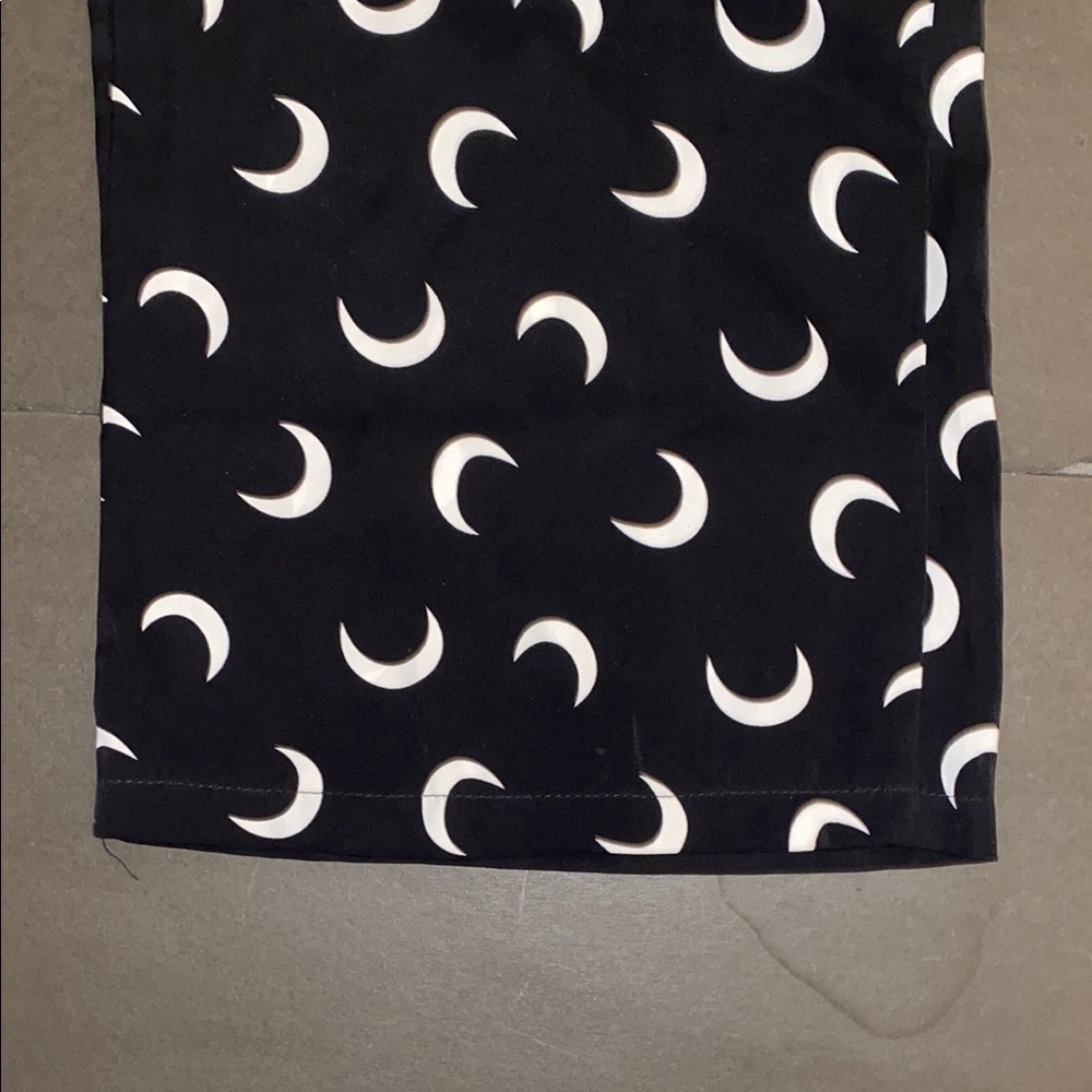 Warineserrb Small Black and White Crescent Moon Pajama Pants - Picture 7 of 9